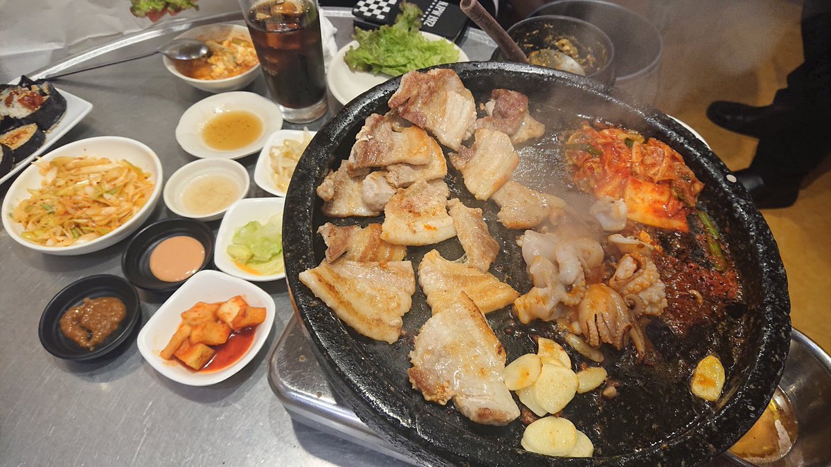 Kurachan サムギョプサルで栄養補給 Kurachan サムギョプサルで栄養補給