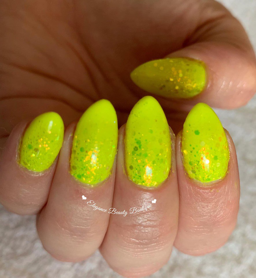 Lovely Neon Nails By Beth Gaunt Lovelecente Lecente Nailart Lovely Neon Nails By Beth Gaunt Lovelecente Lecente Nailart