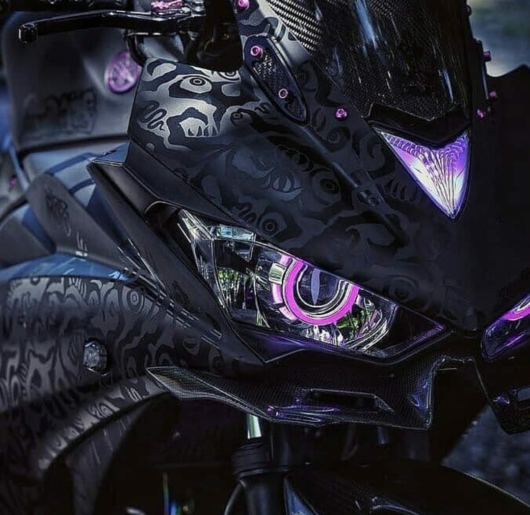 新型r25 イカリング ヤマハ YZF-R25 新型 人気の理由は 映えるデザイン