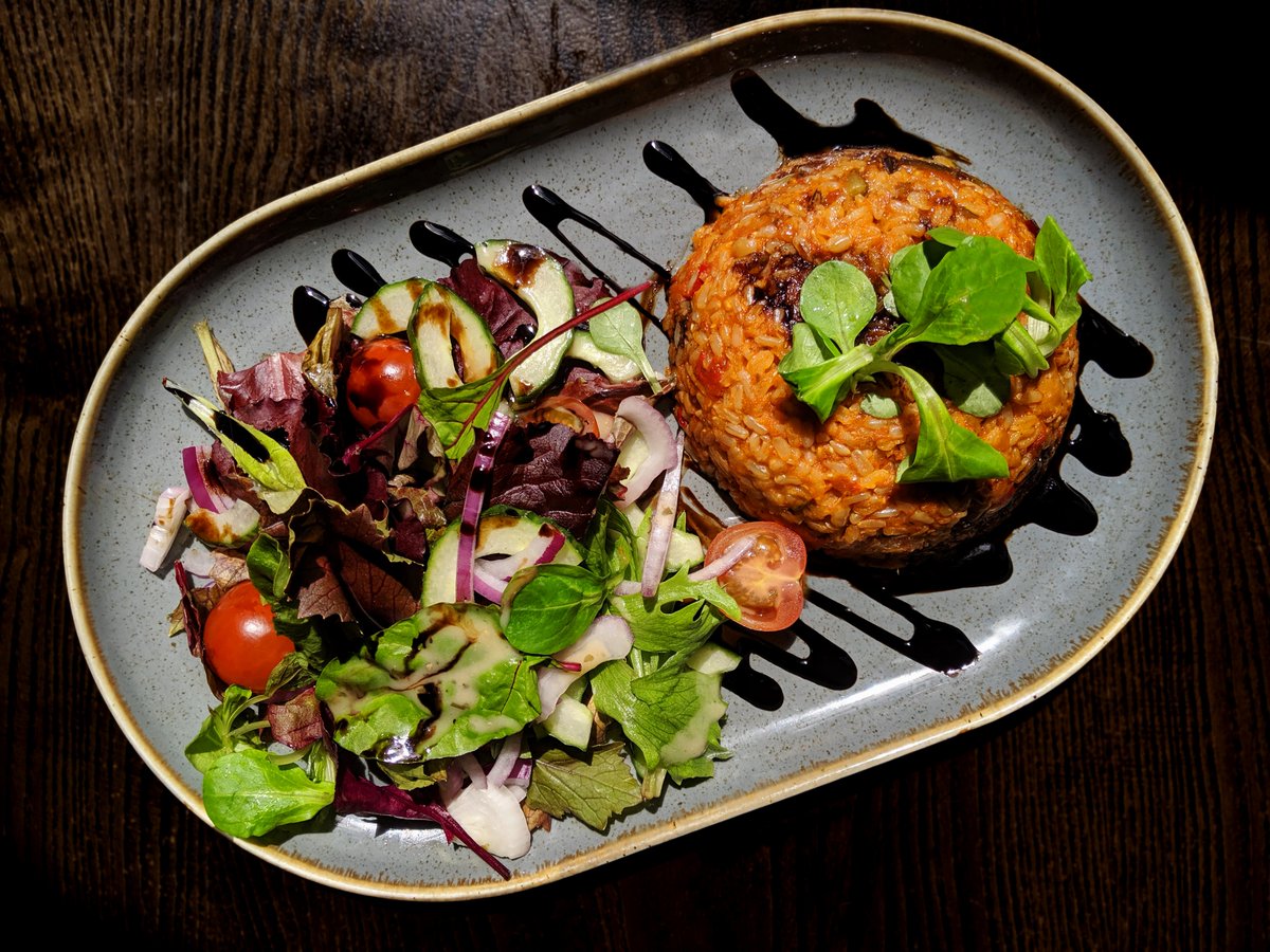 Station_Lytham's tweet photo. Have you tried our Vegan menu? We have lots of choice here at The Station, making dining out easier for everyone!
#VeganMenu #VeganOptions #LythamDining #MediterraneanVegtables #RiceTimbale #LythamFood https://t.co/Q6UET7R8kK