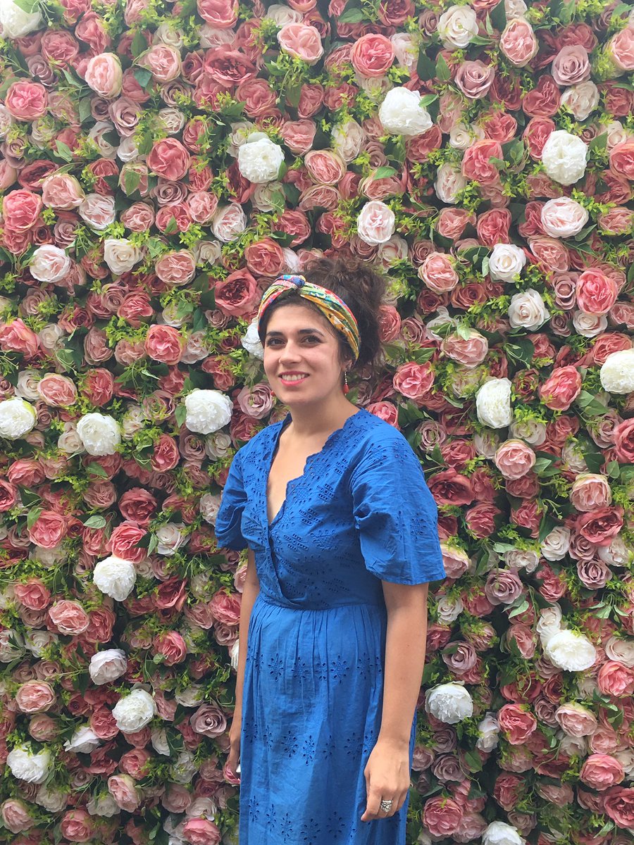 CourtauldRes's tweet photo. Our flower wall is all ready for #gradgala selfies! #courtauldgraduation πβ¨π https://t.co/BETrvBJFdz