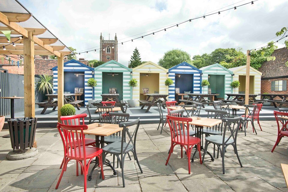 PembrookDesign's tweet image. Looks like Summer is finally here! We do love a good beer garden/outside eating area! Check out some of the ones we've been involved with over the years...!! #summervibes #topbeergardens #bestbeergardens #roofterrace
#interiordesign #exteriordesign #projectmanagement