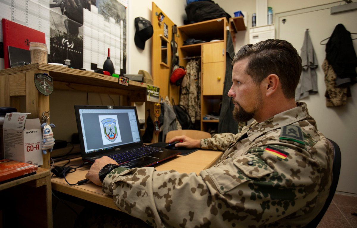 bundeswehrInfo's tweet image. #ResoluteSupport - Mit dem Admin-Feldwebel Rene unterwegs im Camp Pamir. Mehr seht ihr im Fotoalbum auf Facebook: bit.ly/Fb_Kunduz @NATO @ResoluteSupport #embeddedcommunity #mission