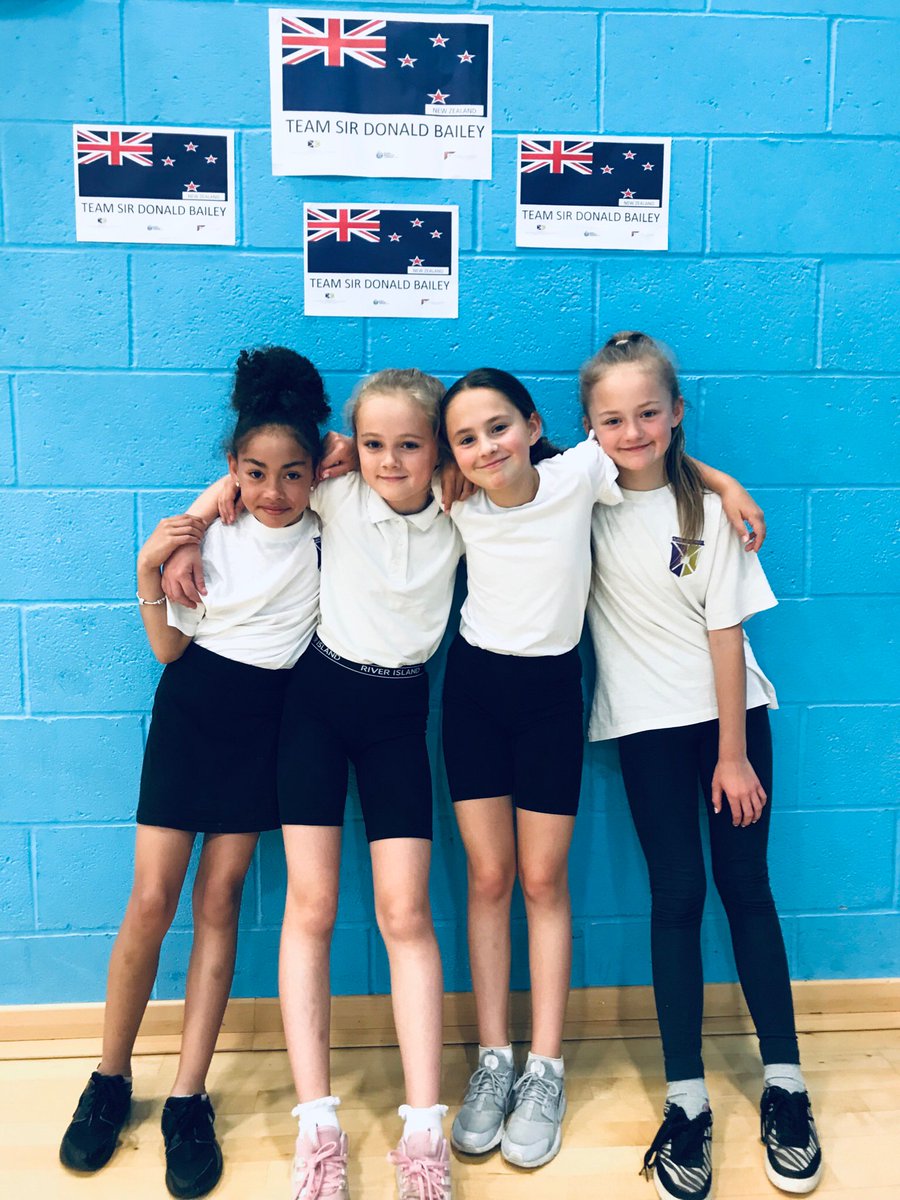 sirdonaldbailey's tweet photo. Well done to our Year 5 pupils that took part in the Netball CPD event. We practiced a variety of different skills and finished with a tournament 😁🙌🏼 #TeamSDBA https://t.co/Ut08dKkgx4