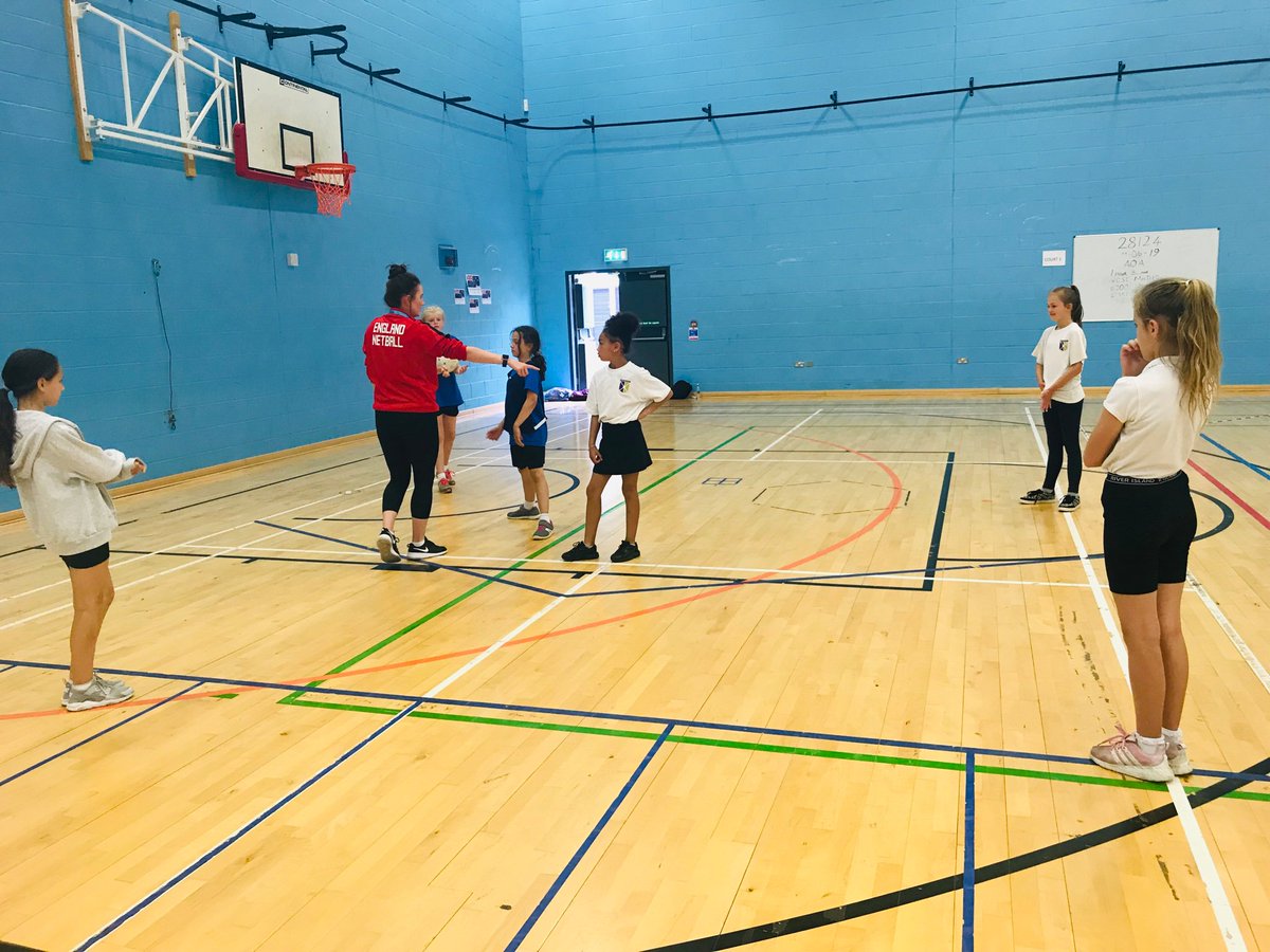 sirdonaldbailey's tweet photo. Well done to our Year 5 pupils that took part in the Netball CPD event. We practiced a variety of different skills and finished with a tournament 😁🙌🏼 #TeamSDBA https://t.co/Ut08dKkgx4