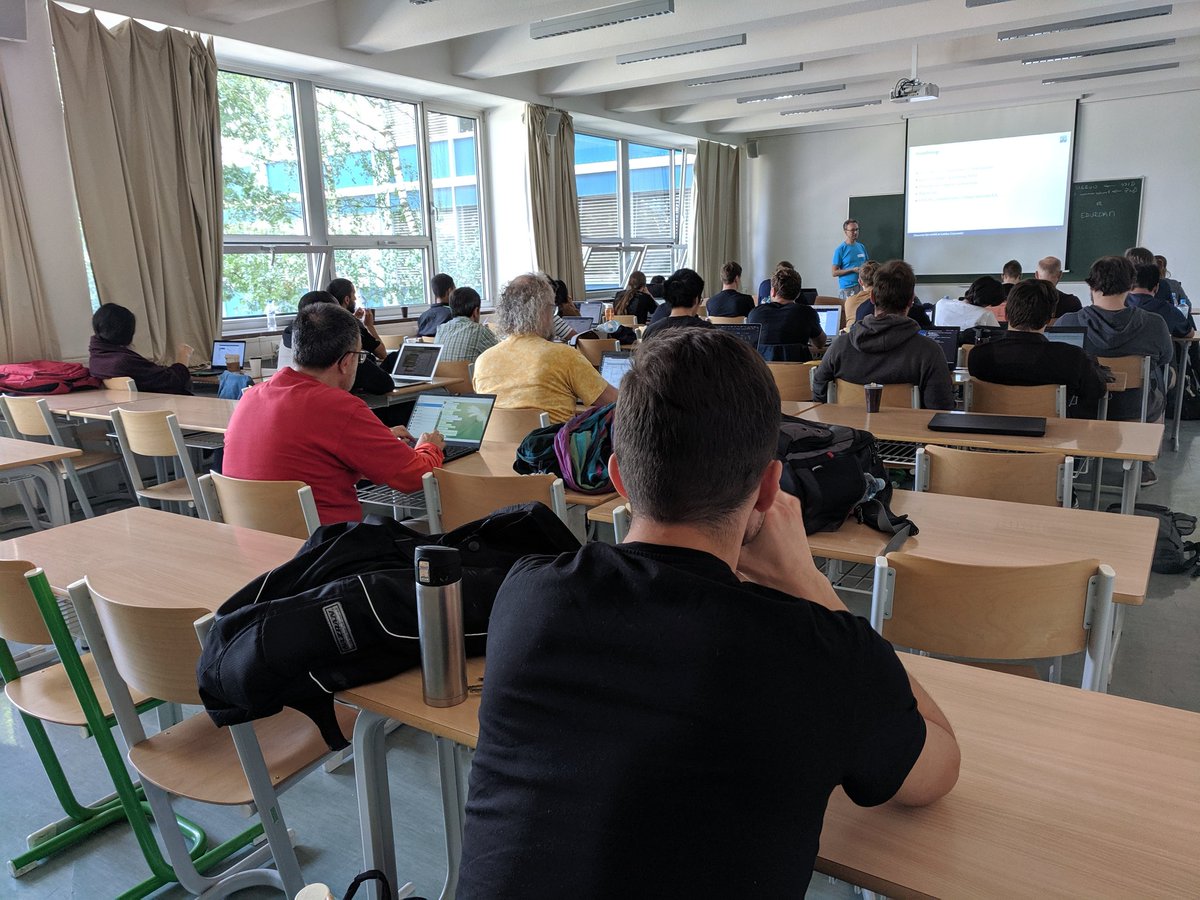 aiesparcia's tweet image. The role of #evolutionarycomputation in game #AI , presentation by @mike_preuss at the #s3prague