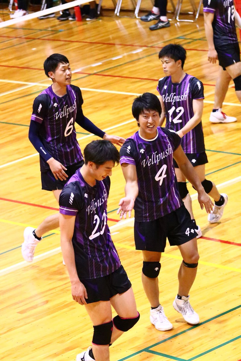 yuki_volleyac's tweet photo. 志段味スポーツランド
2019.7.7
#Vellpush #天皇杯愛知県予選2019 https://t.co/7g2nKDK8Sz