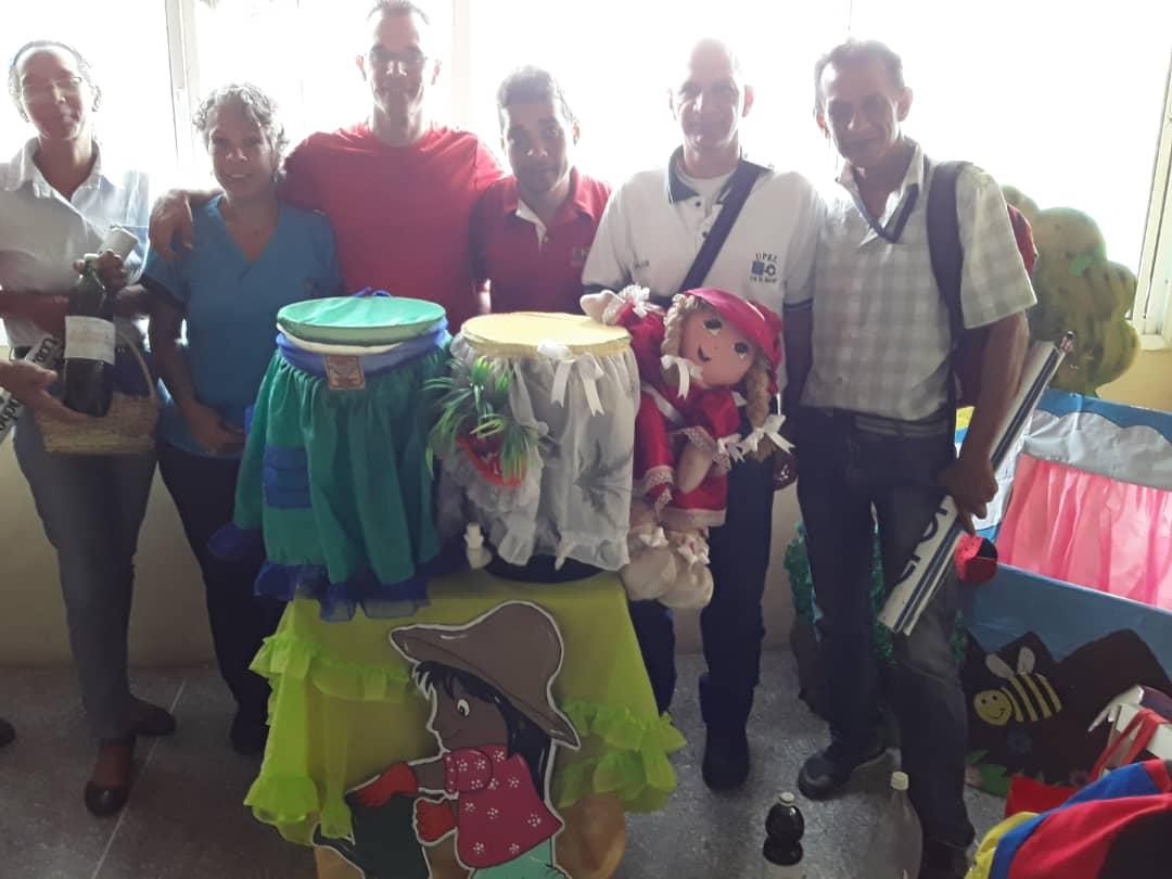 PRurdaneta's tweet photo. @PtmsCarabobo #Ciudad Chavez #Exposiciones y Talleres con el mejor Equipo 09/07/19 https://t.co/MPcdOFemT2