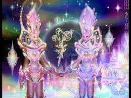 sabientje's tweet photo. You are a Higher Dimensional Being
That chose to come here in a time of darkness
To help Heal Humanity
And spread Love
Remember this when You feel like you do not belong here
And you just wanna go Home
The best is yet to come...♡☆♡☆♡ https://t.co/ZEh2MBhbMe