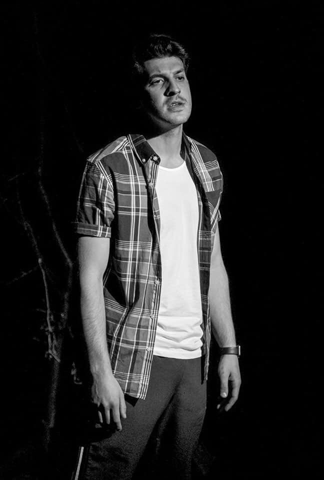 KelvinPlayers's tweet image. ‘We were enthralled’ 
...a great night of theatre’ 

#ParlourSong by Jez Butterworth 

Tickets available for tonight and Saturday 

Book now etix.to/4U9J7