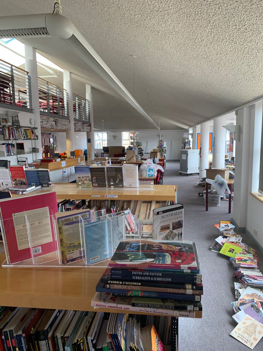JCSLibrary's tweet photo. Big thanks to some members of the 6th form helping take down shelves ready for the library to be painted and cleaned in the summer! @JCS_SixthForm  #centuriesofdust #freshcoatofpaint #schoollibrary #jcs https://t.co/Ys07YLdrCI