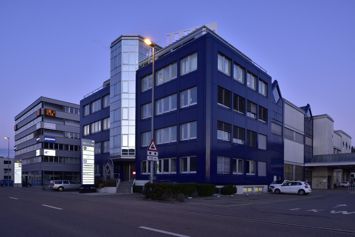 Suchen Sie Büro oder Gewerberäume in Frauenfeld? Die  IASA stellt Unternehmen und Organisationen ein attraktives, sehr flexibles Raumangebot zur Verfügung. Dienstleistungen wie Empfangsdienst, Reinigungsservices oder Überwachung runden das Angebot ab.
langfeldstrasse.ch