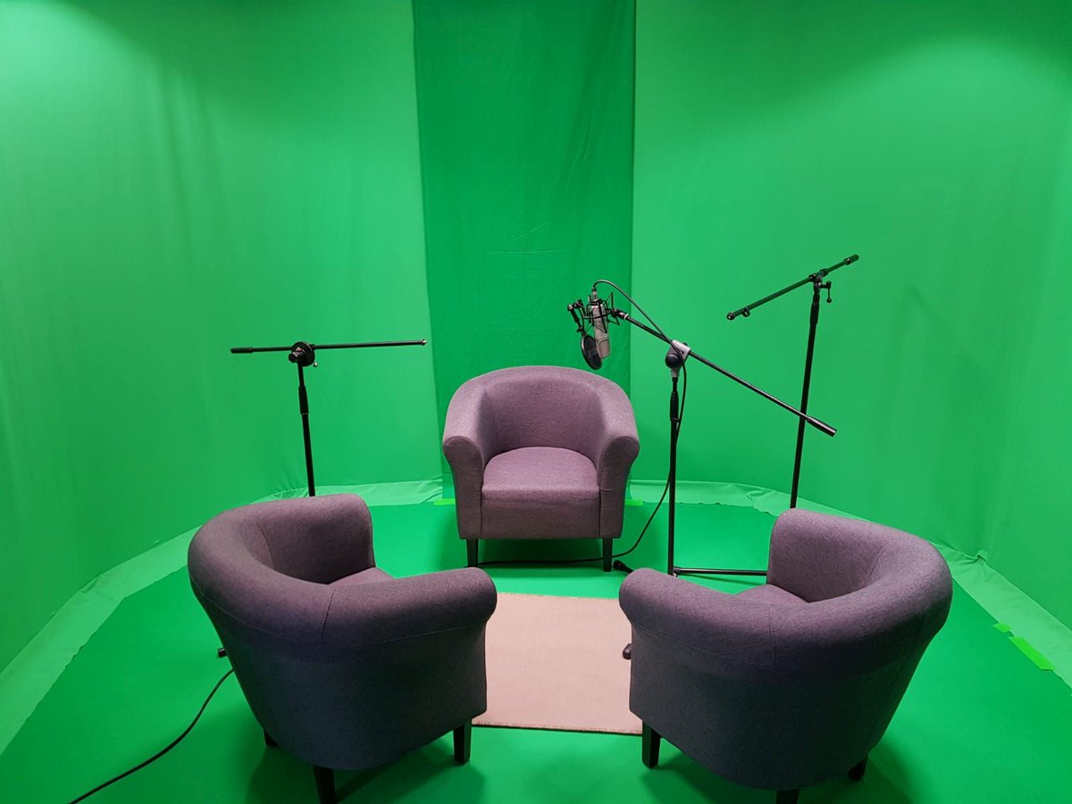 CLICKHEROS's tweet image. #Podcasts sind seit Ende 2018 wieder in aller Munde ... oder Ohr ... und werden gerade für Marketer extrem spannend. Wir waren heute bei Podcast-Profi Dirk Heinrich von die.Verbreiter und haben unsere erste eigene Podcast-Folge aufgenommen, was uns sehr viel Spass gemacht hat ...