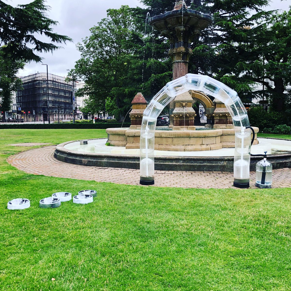 JuliaSnowdin's tweet photo. A little sneaky peak at #Splash for @AITPLeamington for their photo shoot this morning. For the festival there will be 10 arches that shower water and 4 shooting geyser! Fingers crossed for sunshine 🌞 #waterinstallation #interactiveart #installationart #keykegs @TwistBarrelAle https://t.co/NAyWHvGzQy