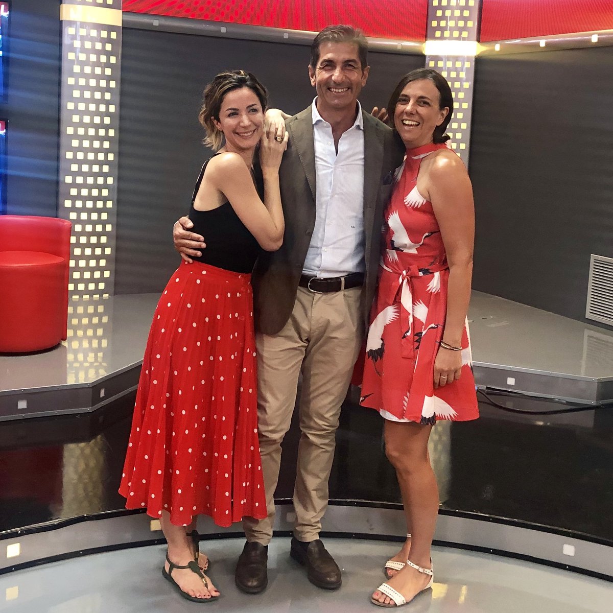 Oggi a #LaVersioneDelle2 si parla di chirurgia estetica con <a href="/drstandoli/">Dr. Nicola Standoli</a> insieme a <a href="/andreadelogu/">Andrea Delogu</a> e <a href="/boschero/">silvia boschero</a>.

Accendi #Radio2 📻 bit.ly/Radio2ONAIR
Riascolta la puntata su raiplayradio.it