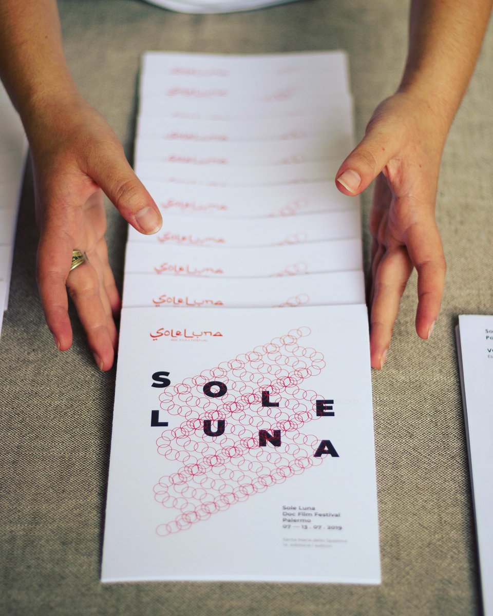 festivalsole's tweet photo. Ecco il programma di oggi:
 https://t.co/lJJ0YgpyZP

Con @followingwires ParolaChiave #Mambor
 
ph. by Luca Vitello

#solelunafestival #crearelegami #establishties #cinema #festival #documentaries #internationaldocumentaries https://t.co/Ha3qNfEP5z