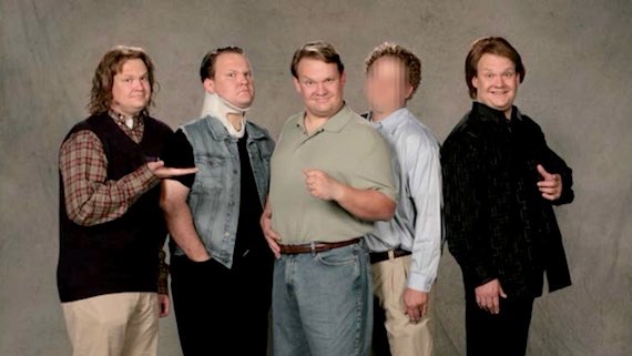 EStashick's tweet photo. @daxshepard @GeezyFoSheeezy @ConanOBrien @ArmchairExpPod @AndyRichter Obviously Donnie, Rocky, Emmett or Chareth stepped in #arresteddevelopment https://t.co/YIPCqTHsri