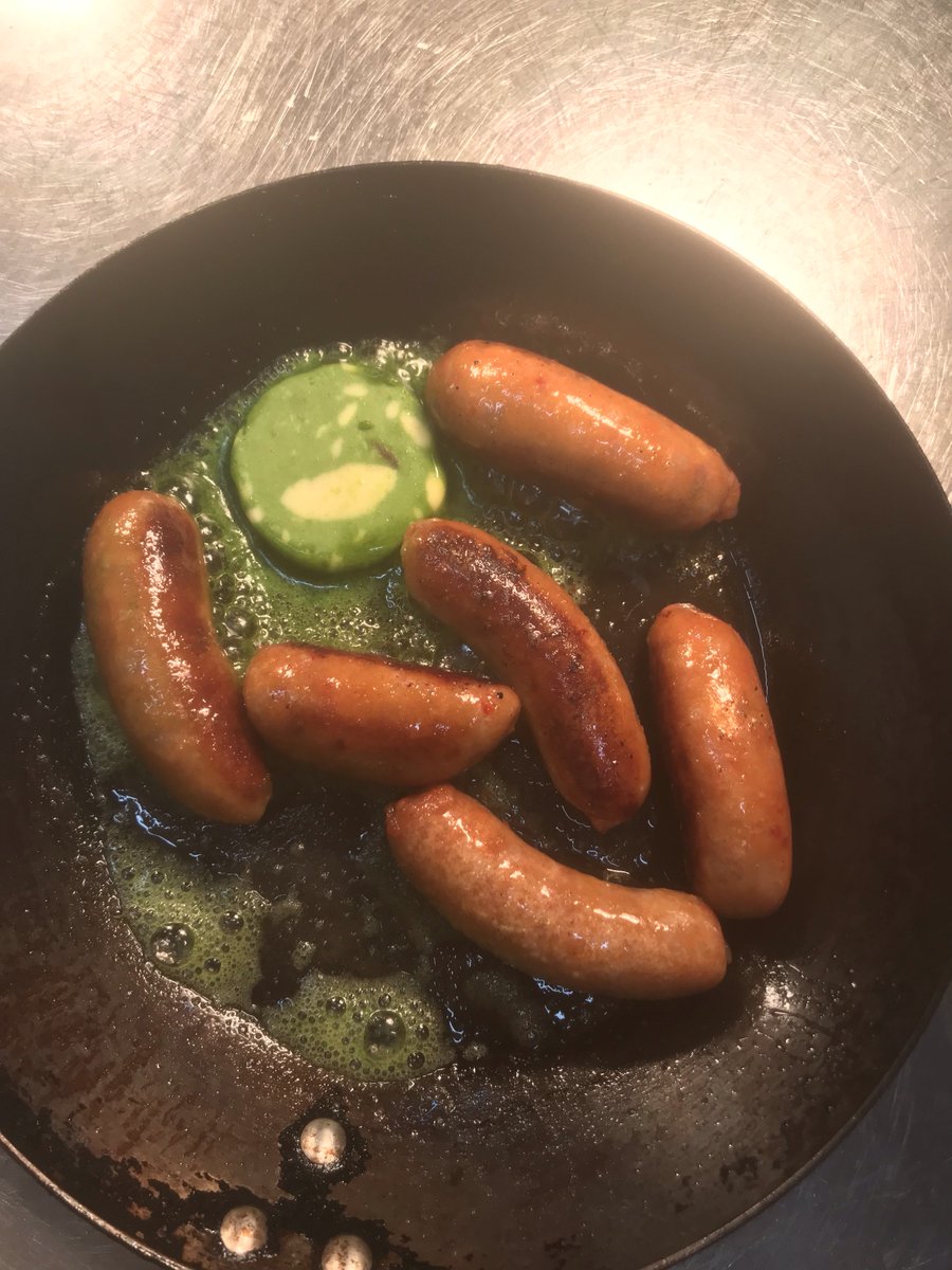 The bar snack that makes all other bar snacks totally embarrassed of themselves.

<a href="/GSausages/">Grandad's Sausages</a> mini chilli chipolatas finished in our house made garlic butter. 

Try some of these with your next pint. Trust me 👀