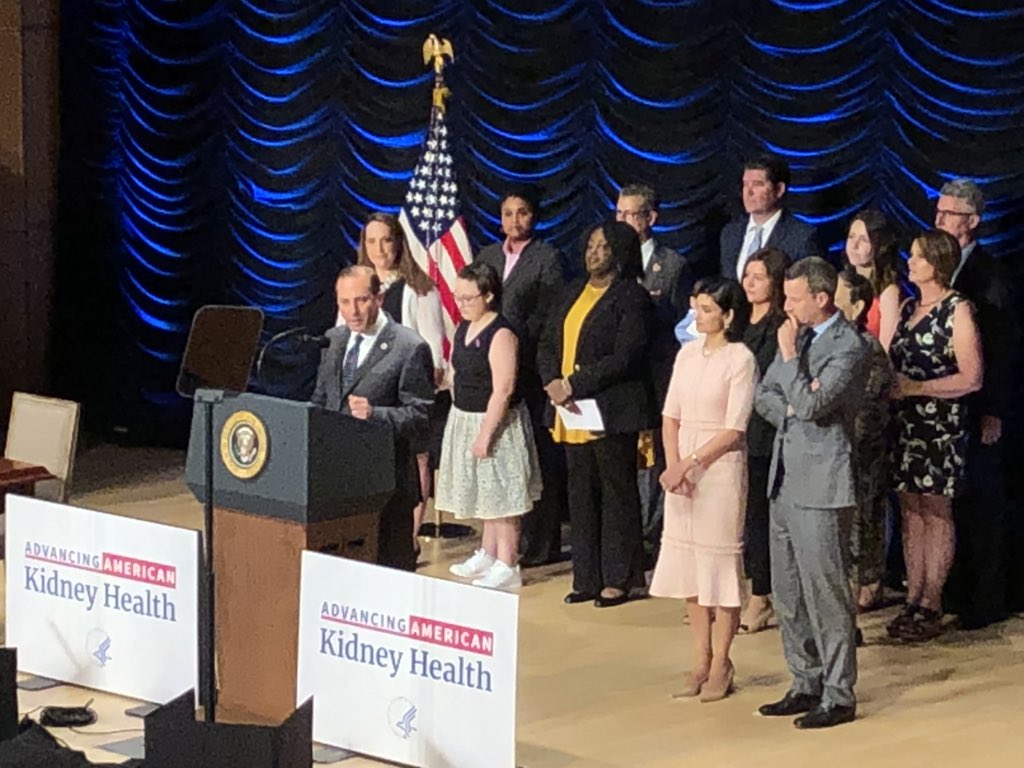 Thank you <a href="/SecAzar/">Alex Azar</a> for your leadership and focus on kidney health.  #AdvancingKidneyHealth #mykidneystory