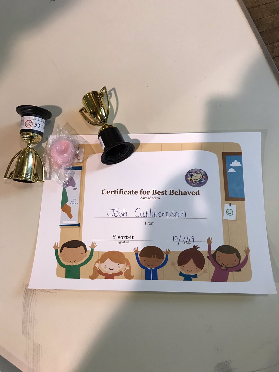 LauraYsortit's tweet photo. Great session at today’s breakfast club, well done to our 2 young people who received a certificate for Best Behaved &amp; Most Creative #summerfun #certificates #brekkieclub @ysortit @GillianYsortit @LyndseyYsi  @JayYSortit1 @RachelYsortit @AllisonYSortIt @ycalanysortit1 https://t.co/w0rjqUyUsJ