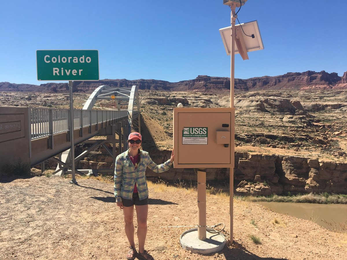 USGS_Water's tweet photo. This is a streamgage at the confluence of the Colorado and Dirty Devil Rivers near the mouth of #LakePowell. The folks on the #Powell150 expedition passed by it a few days ago. Follow the #Powell150 hashtag to get the latest updates from those on the expedition. #ColoradoRiver https://t.co/vxweJ7i2QT