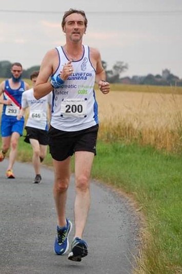 VegeRoadRunner's tweet photo. #YorkDistrictRoadRaceLeague 2019 #Wistow10K Chip time 43:28 #Wistow #10k #roadrace #pocklingtonrunners #pockrunners #pocklington #york #running https://t.co/S8U6tjDZew