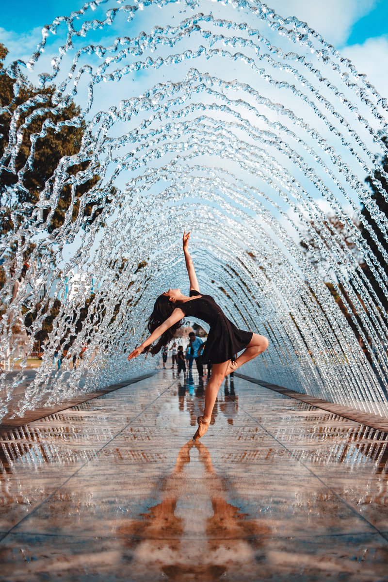 getmobilewhite's tweet photo. Mobile White gives such a refreshing feeling, you'd be dancing too! 💦
Order now - https://t.co/x9HPcYD3Nu https://t.co/FxTuE88VtN