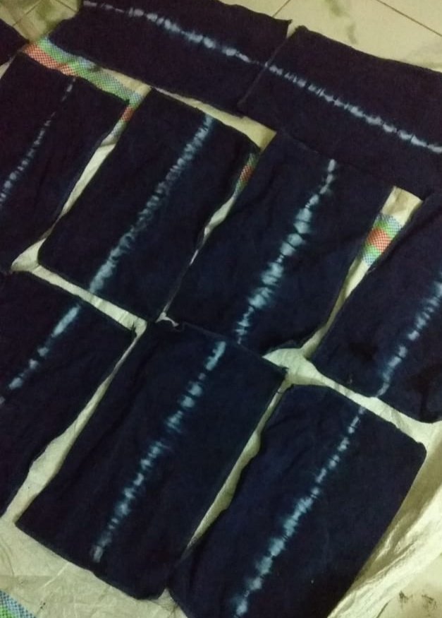 DyeingPure's tweet image. Indigo dyed hand bags #handbag #organic #dyes