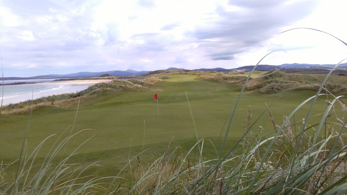 TomKGolf's tweet photo. Very much looking forward to getting back to Donegal next week for @SMOpen North at @NarinPortnooGC @donegalgolfclub & @PortsalonGolf
3 stunning courses in beautiful locations, roll on some great links golf and equally great craic!! #SMOpenNorth https://t.co/3K92WykEIh
