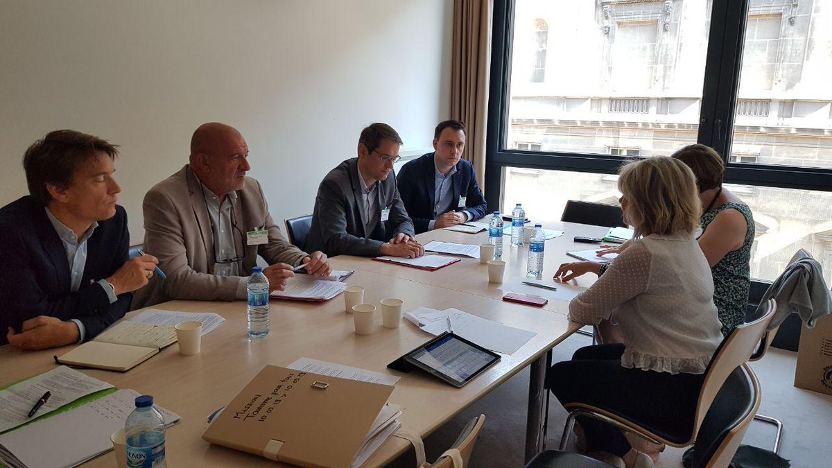 #MissionTourismePourTous : Je reçois les représentants des hébergeurs <a href="/Cap_France/">Cap France</a> <a href="/Vacances_Bleues/">Vacances Bleues</a> @azurevavacances et @weblaligue qui font vivre et rayonner nos #territoires et construisent un #Tourisme responsable et durable 🏕