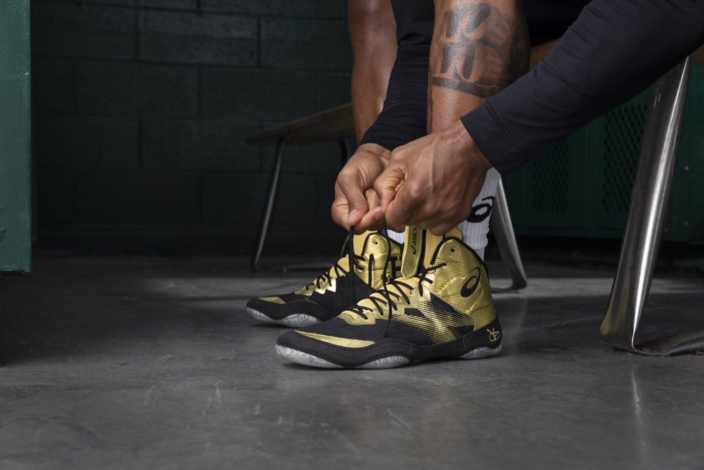 Jordan Burroughs on Twitter: "Introducing the all new JB ELITE™ IV. Designed in collaboration with Four-Time Champion wrestler and Olympic Gold Medalist Jordan Burroughs. Look good. Feel good. Wrestle good. AVAILABLE