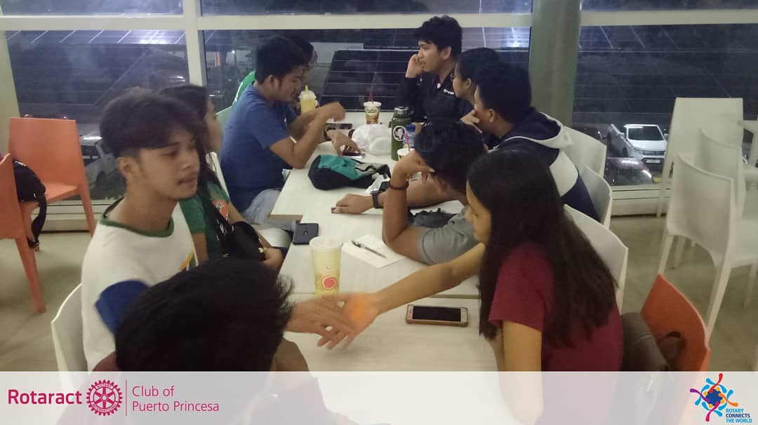 racprincesa's tweet photo. RAC PP officers conducted its first club meeting on the 9th of July at Robinson's food court. The agendas were the ff: fund raising projects, future projects, etc. https://t.co/jtOJ0696aX