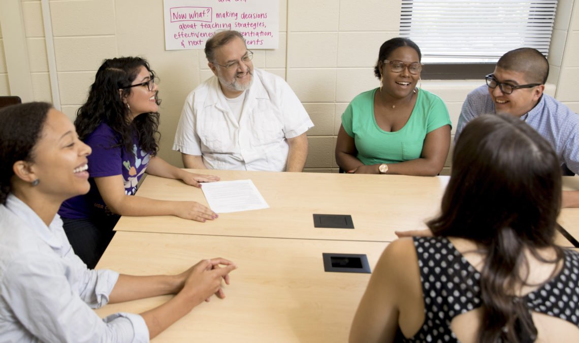 ugamfecoe's tweet photo. Edward Delgado-Romero, professor and associate dean at #UGACOE, was recently featured in #FocusonFaculty! 

Read more about his work with BIEN, a bilingual clinic at @TheLAA, and IMPACT, a bilingual therapy provided through @Mercy4Athens here: https://t.co/nU6ymwsCJP https://t.co/S0zzsyPvgV