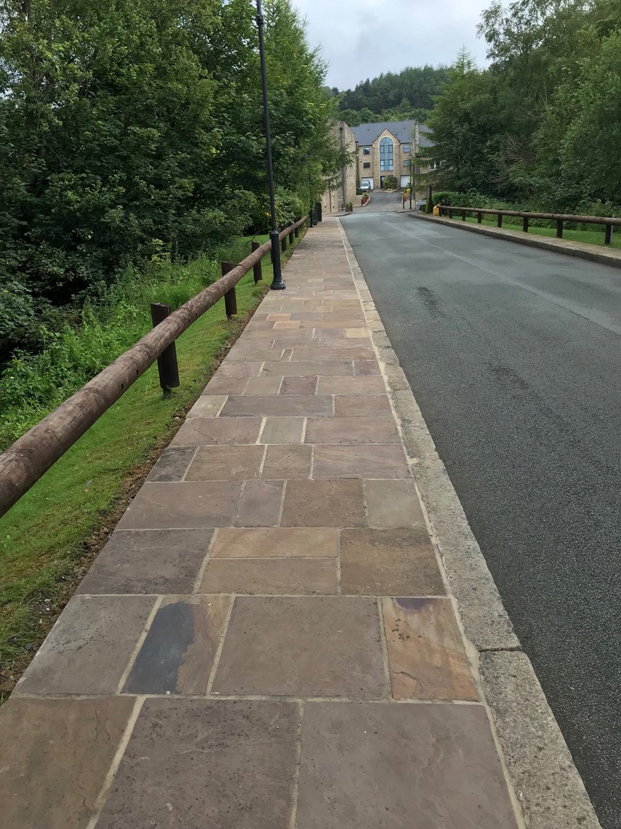1cbrocklehurst's tweet photo. Paving works complete at this historic ⁦@PremierEstates_⁩ managed scheme https://t.co/C60zCyBuMW