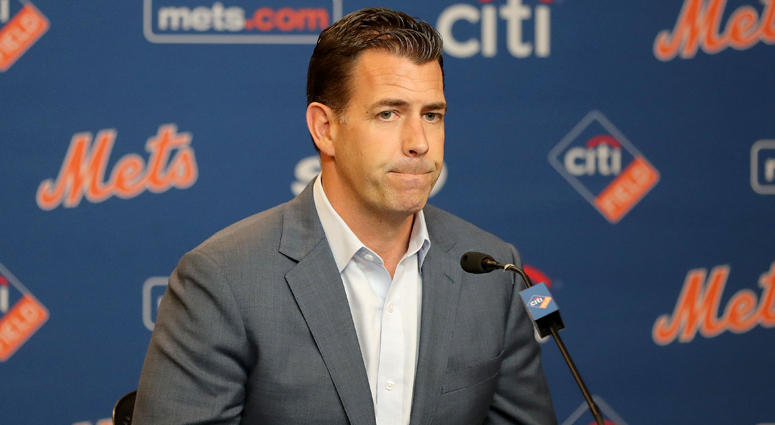 WFAN660's tweet photo. "I would pick up the chair and throw it back at him and I’d say ‘alright listen to me, here’s why I’m throwing a chair back at you.'"
"Boomer and Gio" had some choice words for #Mets GM Brodie Van Wagenen.
LISTEN: https://t.co/TESyTHu33k https://t.co/pwJM3G1kdR