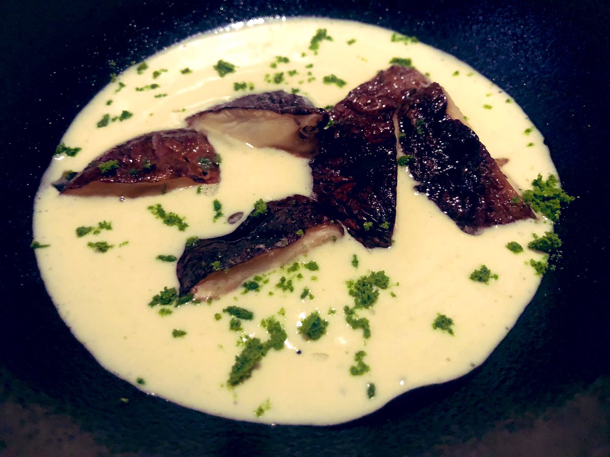 juliaplozano's tweet photo. Una de las cocinas más interesantes de #colombia está en el restaurante #barcal en #medellin Sabores e ingredientes colombianos con técnicas contemporáneas. Platos elegantes muy bien compuestos por el joven #miguelwarren https://t.co/CdDGF1bRFc