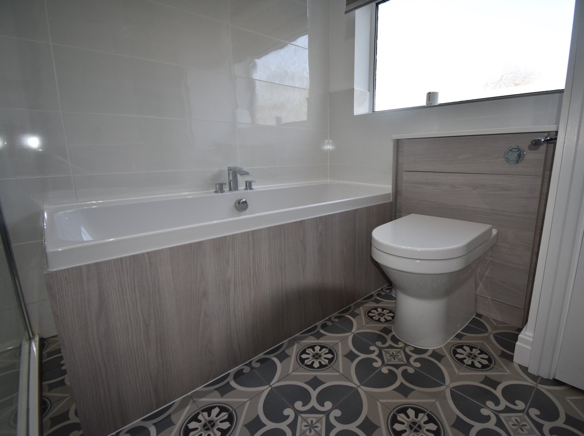 Wanting to spruce up your bathroom?

Our priority is to offer a personal, bespoke service, including one on one consultation, out of hour’s appointments and home visits.

#Bathrooms
