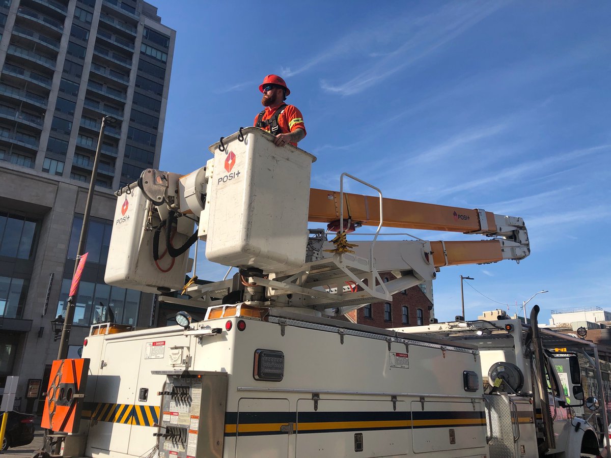 Electricity_CA's tweet photo. Hang on to your hard hats! 
Every day, lineworkers across Canada work to keep electricity flowing into our homes, schools, hospitals and businesses.
Today is #NationalLineworkerAppreciationDay! Retweet and show your support! 
#LineworkerDay https://t.co/ifBuJmLMfV