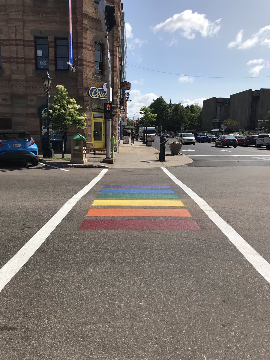 Check out the the rainbow and trans flag crosswalks at Queen and Grafton! 👏💕

#pride #transgender #peipride25