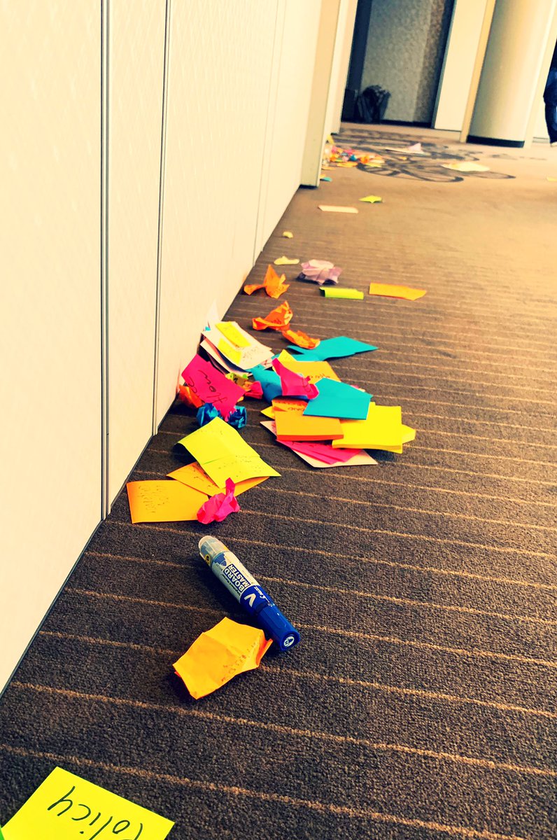 sventorben's tweet image. Second day of the #EventStorming Masterclass continues with #ProcessModelling and #SystemDesign. Exhausting but inspiration and insights prevail.