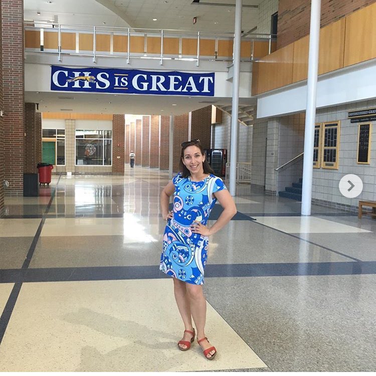 FLEXNorthKZ's tweet photo. Anna'06 from Pavlodar visited her Carmen High School in order to become a better teacher. She is the CEO of the organization that facilitates English Access Microscholarship program for 30 teenagers. https://t.co/hECBLKZS0H