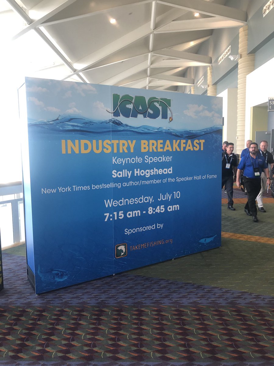 scottbait's tweet photo. 😳😳😳 @SallyHogshead is at #ICAST2019 - time to grab a new book. #facinate https://t.co/XHOYOU0dKR