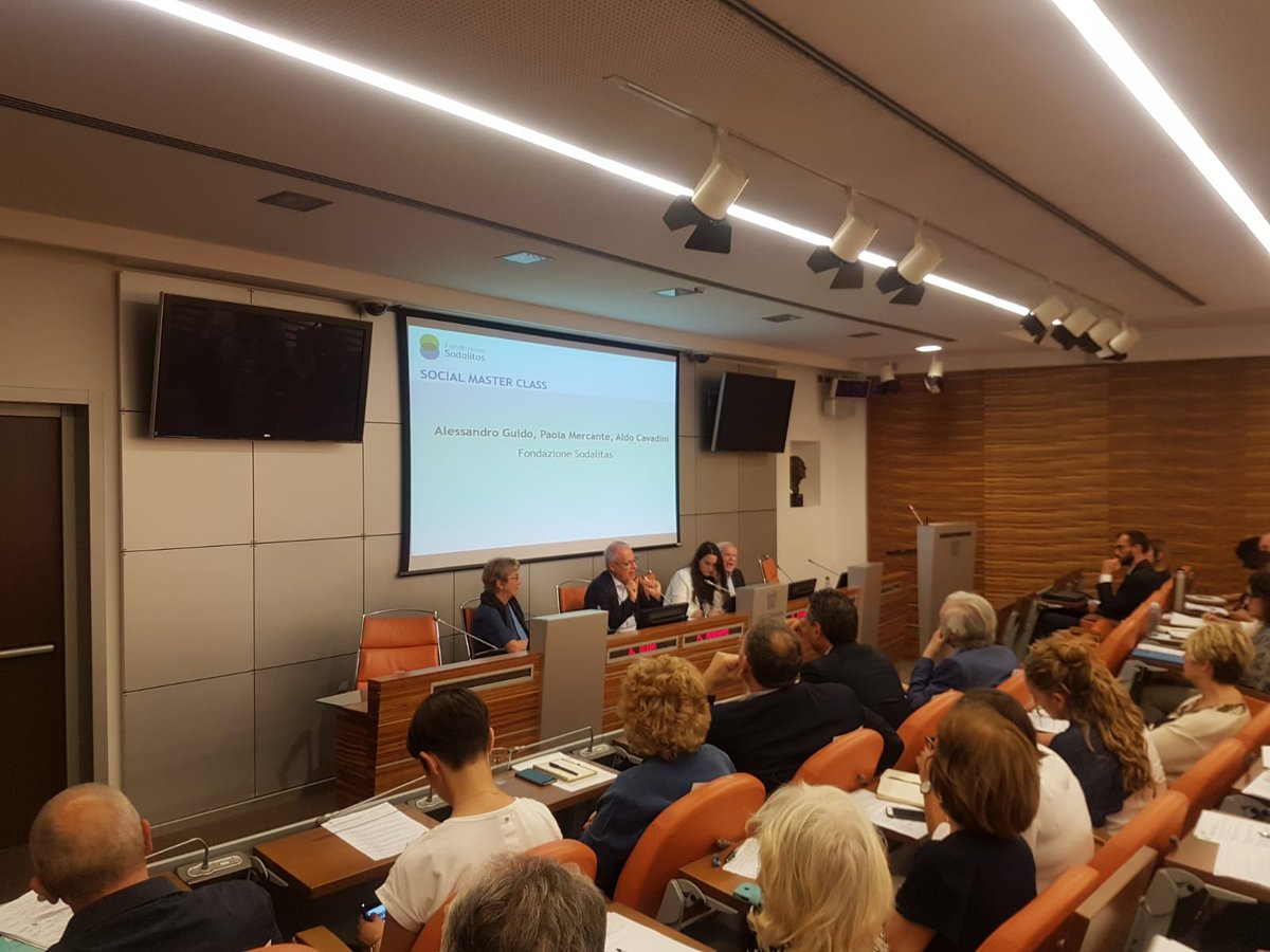 FondSodalitas's tweet photo. 7 workshop gratuiti rivolti al #TerzoSettore e organizzati con alcune imprese associate a @FondSodalitas, @HoganLovells, @KPMG_Italy, @QVCITALIA, @snam, #UBIBanca: Alessandro Guido, Paola Mercante e Aldo Cavadini presentano obiettivi e contenuti di #SocialMasterClass https://t.co/GHCJQGDKmq