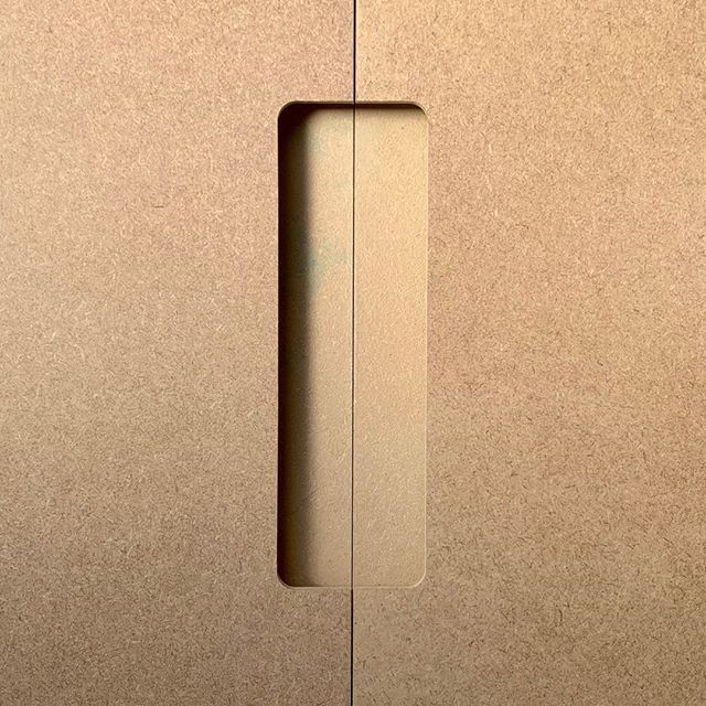 10minuteshop's tweet photo. Quite like the rounded corners on these, but the clients want square - and they're always right, right? 🤷♂️👍
#MmmDF
#Cabinetmaker
#Carpenter
#MessMaker
#Youtuber
#Podcaster
#Tinkerer
#AlwaysLearning
#AlwaysWorking https://t.co/eUk2CufT0m https://t.co/I5eDKTUluM
