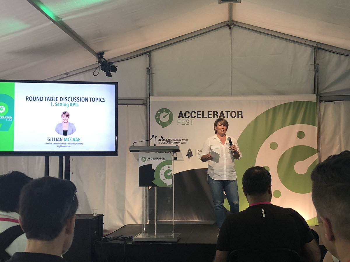 bobpelley's tweet photo. #settingKPIs session with the lovely and talented @GillianMcCrae at #AcceleratorFest @startupfest https://t.co/rI1hA0e5dK
