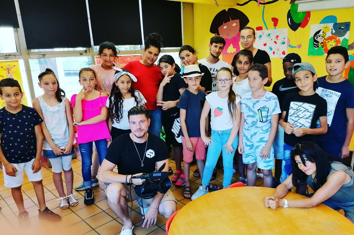 SAURAStudioProd's tweet photo. 🎬 Tournage avec les enfants de la maison de l'enfance de Pont de Claix ! #courtmettage #autop 📽️ #film @DavidSauraPerez https://t.co/Zz1uc1JApJ