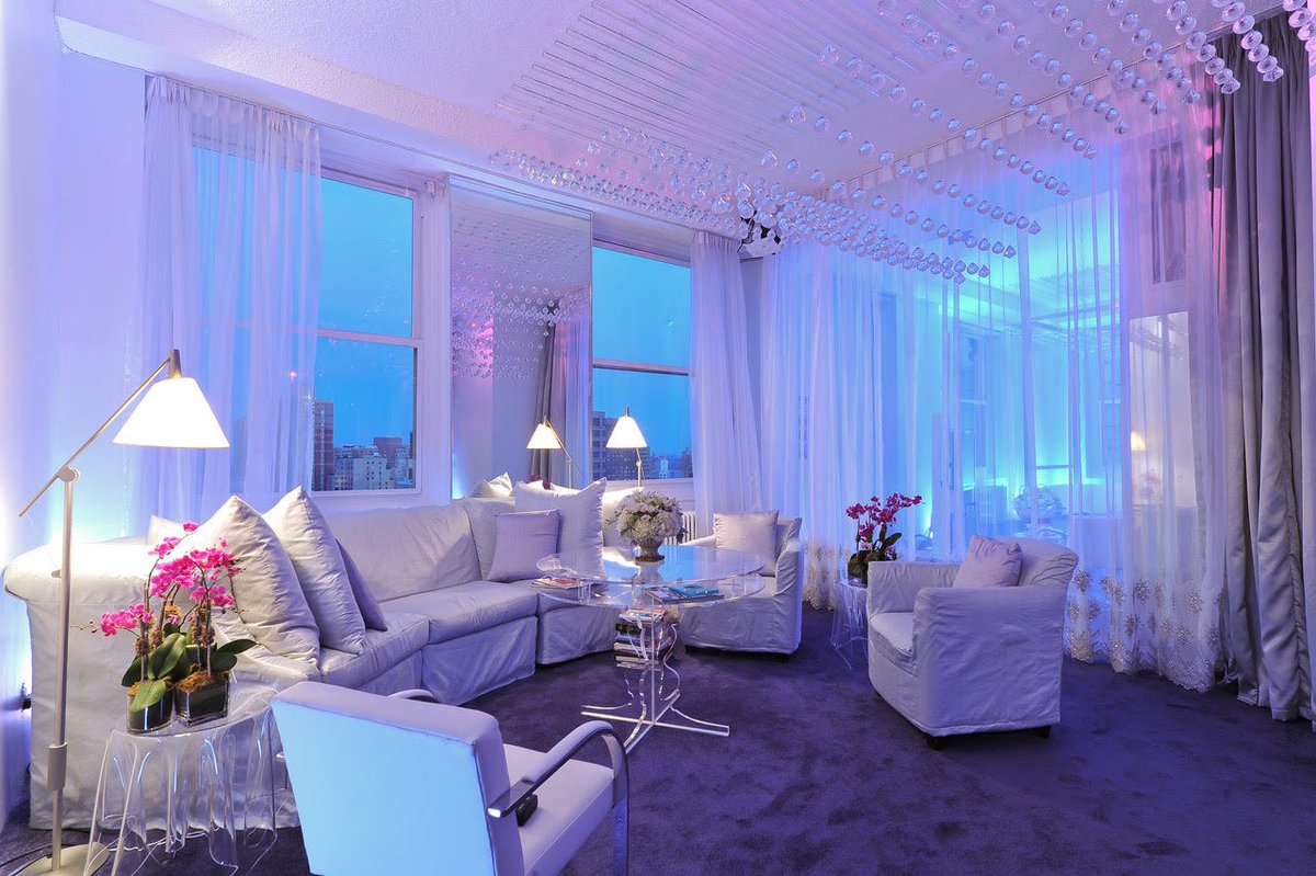 prestonrbailey's tweet image. I think one of the most healing colors to live in is the color blue, as you can see reflecting in my New York City living space.   
I love the idea of living in the same color as the sky. ☁️

What colors are your home and why did you decide on those colors? 💙 #PrestonBailey