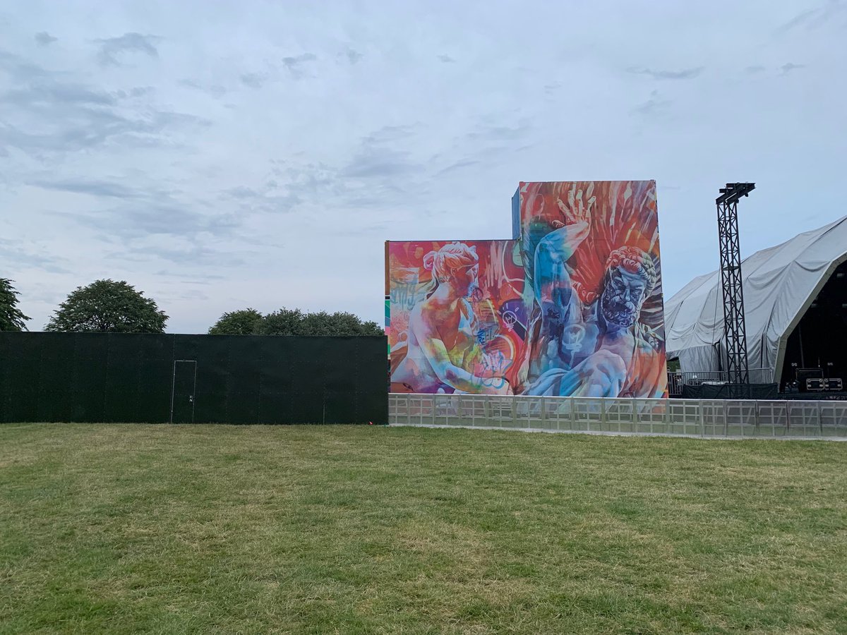 NASS festival #frontofstagebarrier 297m primary and secondary barrier in main arena and 5 other stages complete New Eventshield in place looking awesome thanks to ALS for delivering a great job #teamalpha