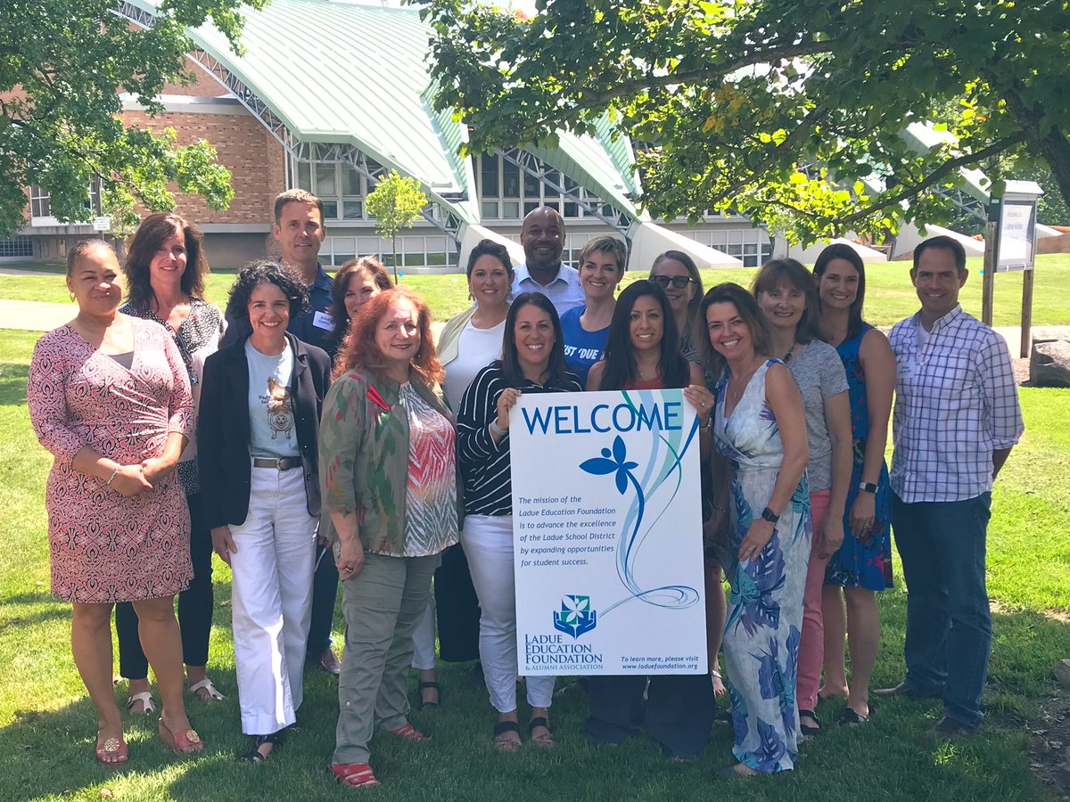 laduefoundation's tweet photo. Ladue Education Foundation &amp; Alumni Board Retreat preparing an awesome next school year @LadueSchools 
Thanks @LadueSupe for being with us today and the entire community for your support always! Happy Summer to all! https://t.co/wnhOKaztKu