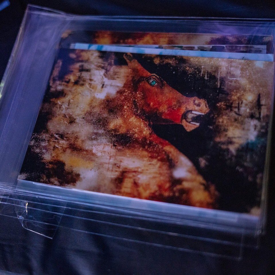 CreateIIV's tweet photo. Head over tonight to Mary's on Davie for the Vancouver Friends For Life Society charity bingo where you can win one of my prints!(Disclaimer:the picture above may not be the print you will win tonight) #createiiv #weamaze #art #artist #contemporaryart #vancouver #bcart #vancity https://t.co/4XrKCk2vMN